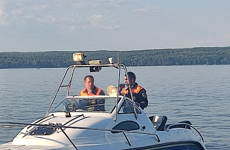 Проведен профилактический рейд на акватории Сурского водохранилища